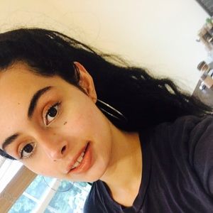 Meet your Posher, Iqra